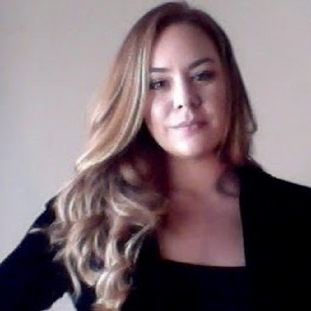 Meet your Posher, Jillian